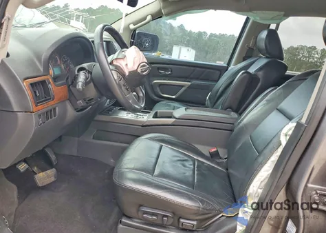 2015 Nissan Armada Sv z USA, uszkodzony, nr VIN 5N1BA0ND8FN622158